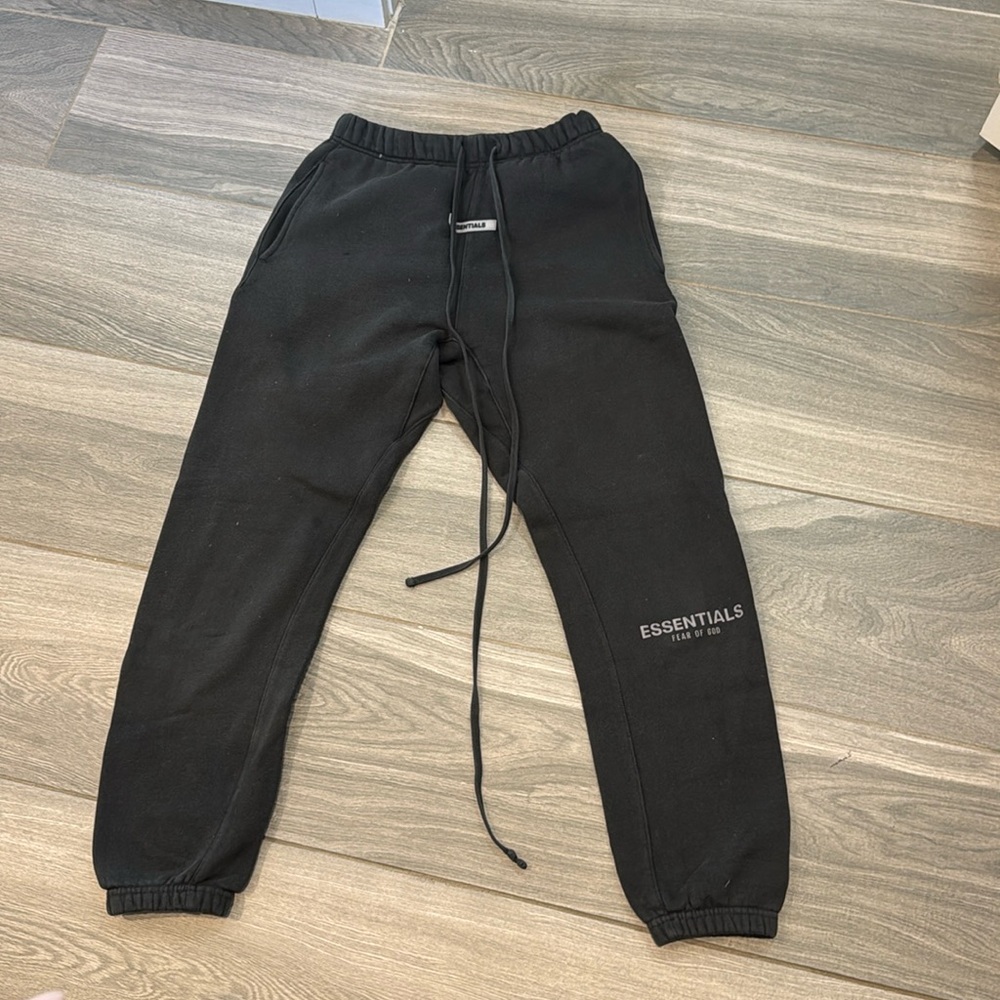 Essentials fears of god sweat pants